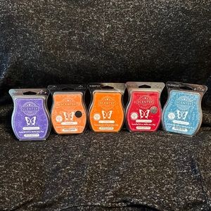 5 Scentsy Wax Bars - fall/ winter scents